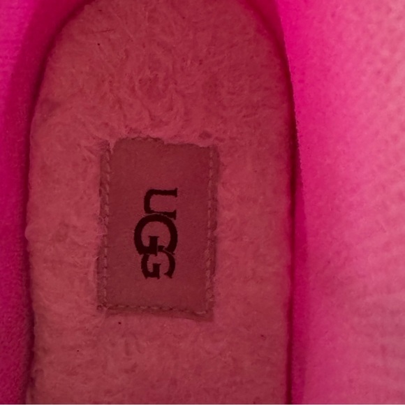 UGG Women's Vibrant Pink Rain Boots - Picture 10 of 16